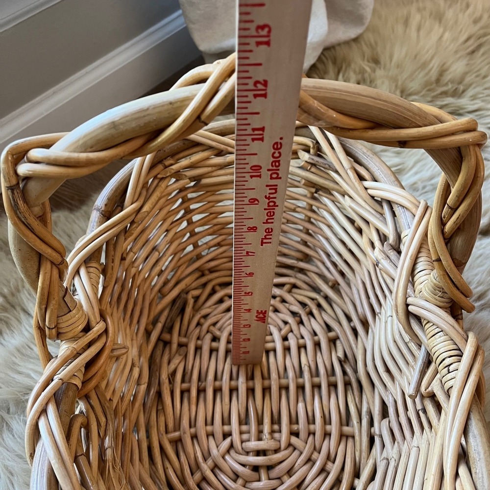 Vintage Wicker Basket - Picture 6 of 6